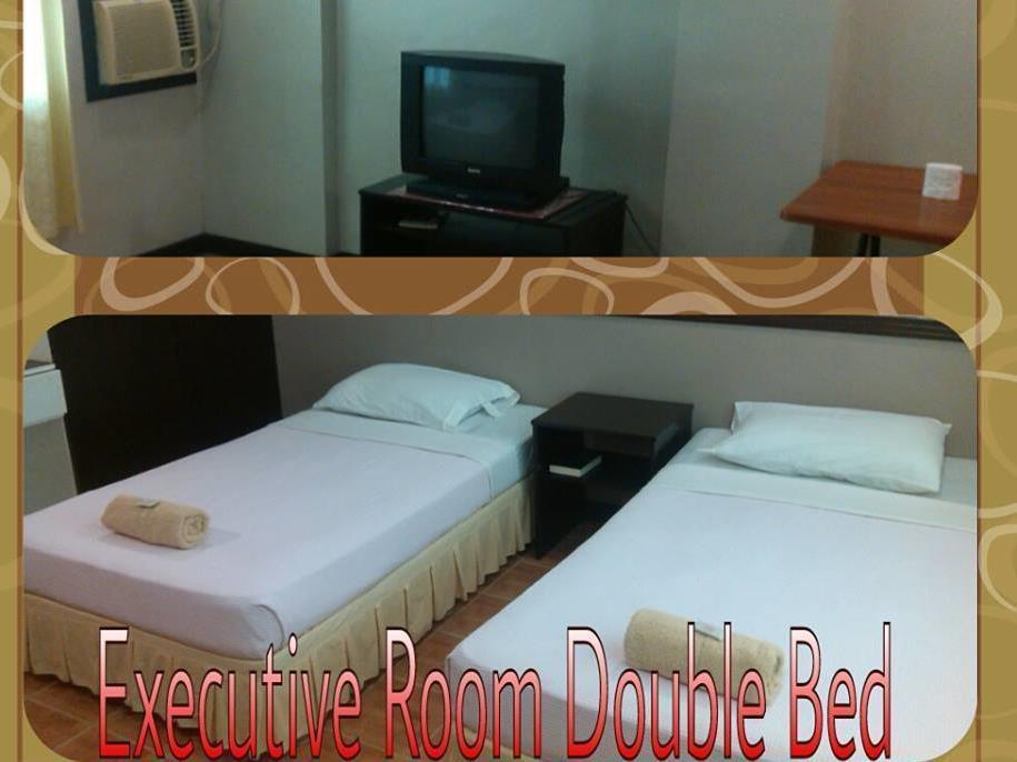 Magayon Hotel Legazpi Esterno foto